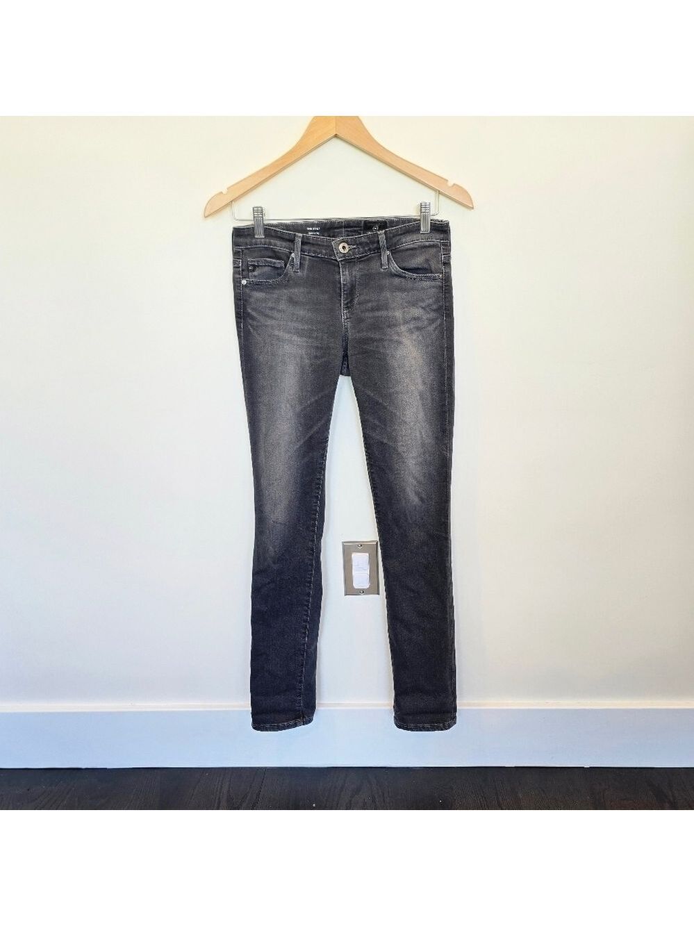 AG Adriano Goldschmied Gray The Stilt Cigarette Leg Jeans Size 25R